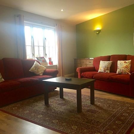 Hopton Cottage - Darwin Lake Holiday Village Матлок Екстер'єр фото