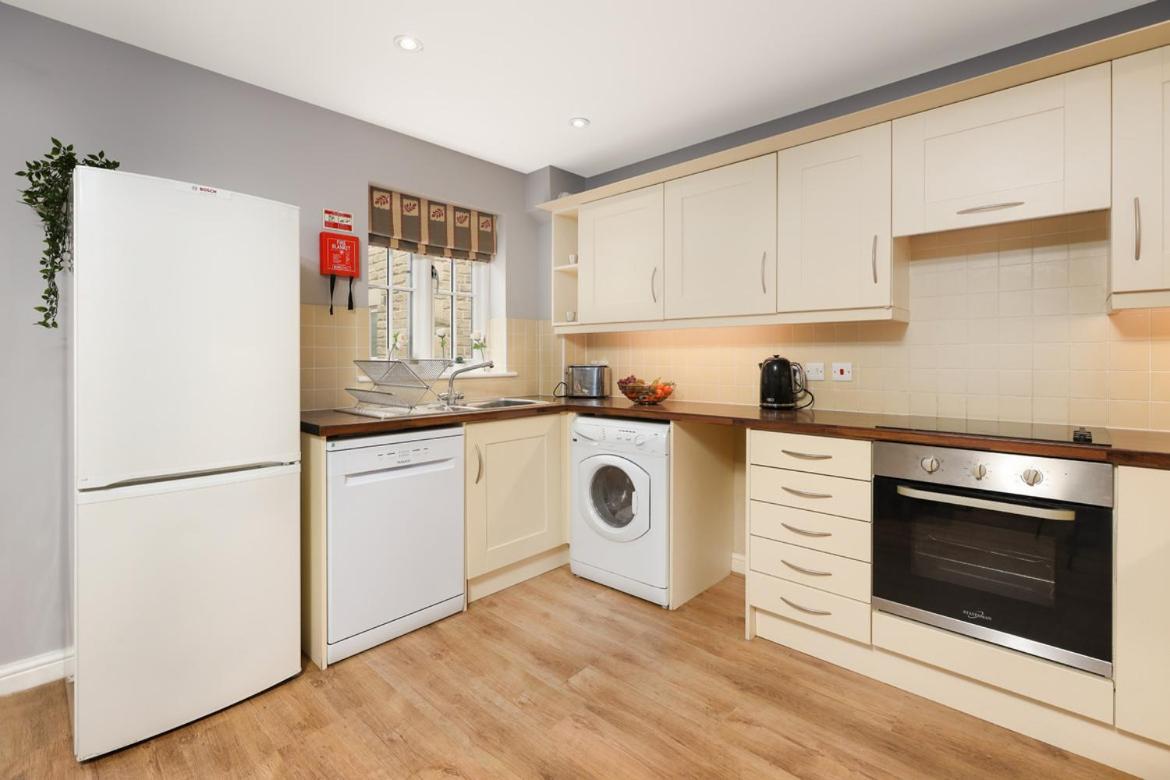 Hopton Cottage - Darwin Lake Holiday Village Матлок Екстер'єр фото